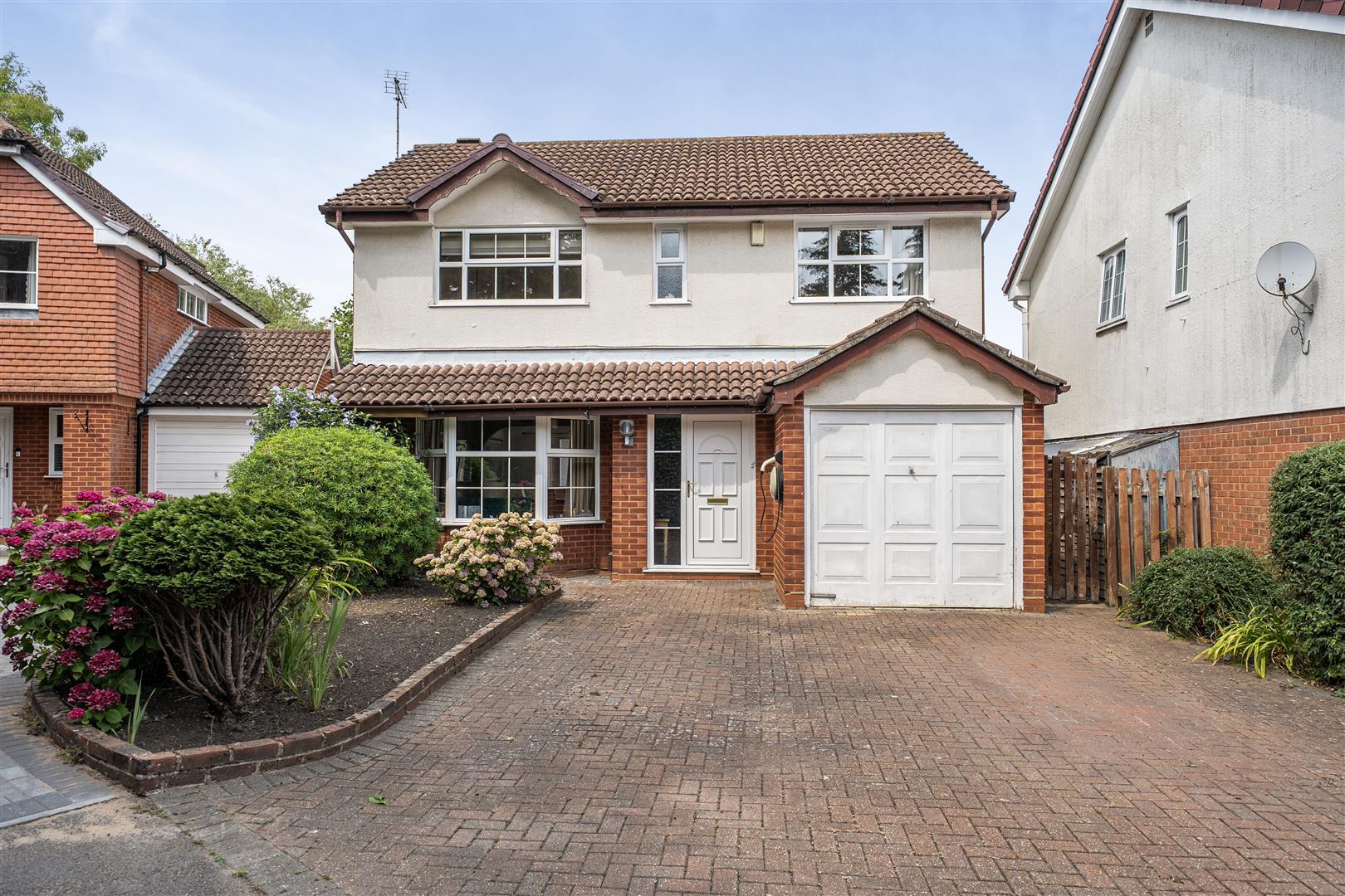 Constable Way, Sandhurst